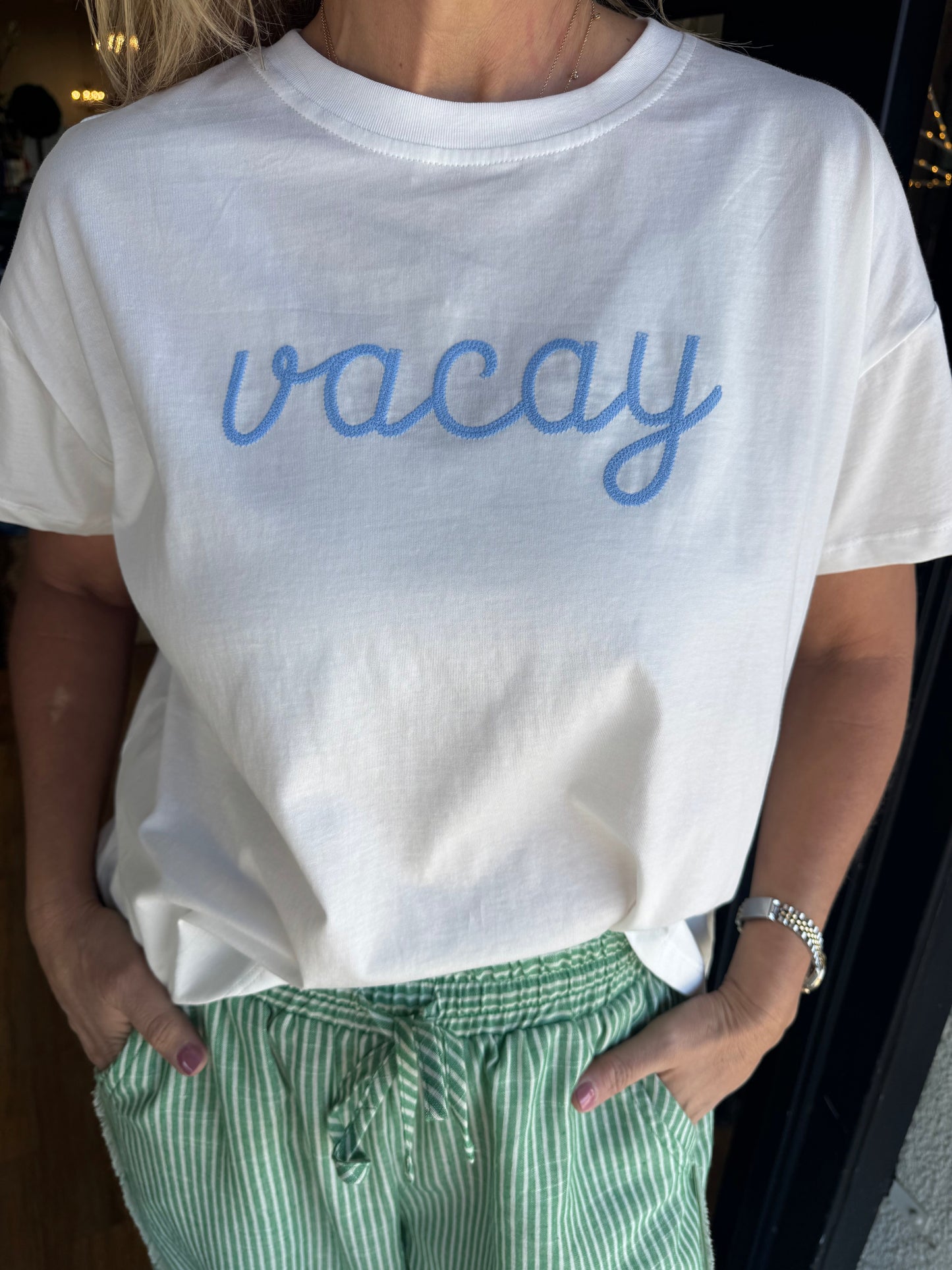 Vacay Tee - White/Surf Blue