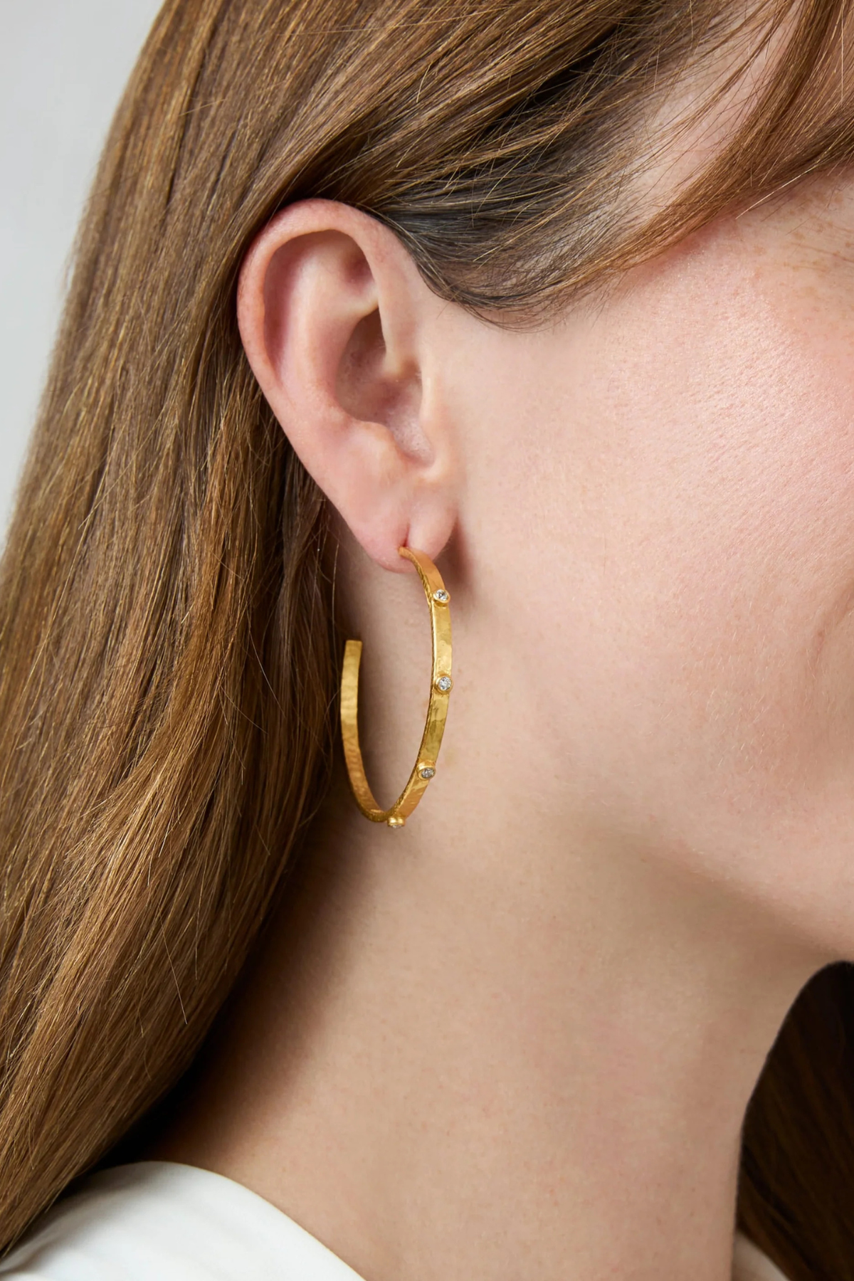 Crescent Stone Hoop - Pearl