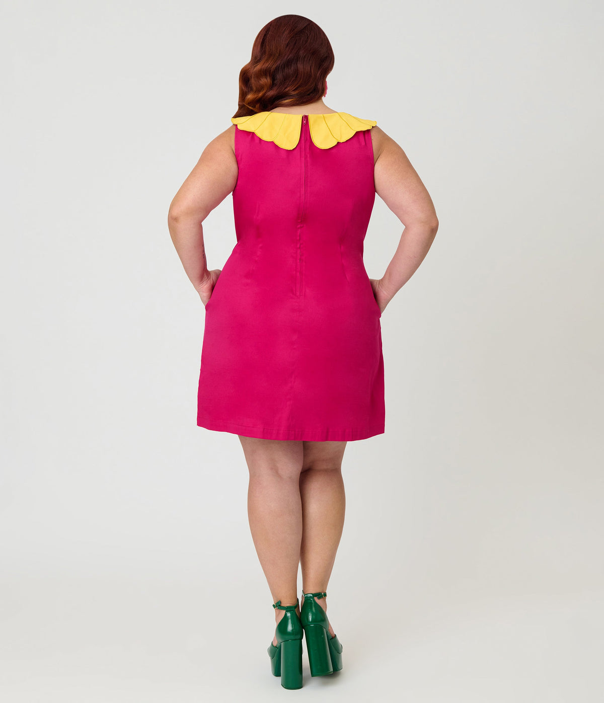 Smak Parlour Plus Size Hot Pink & Yellow Petal Collar Cotton Shift Dress