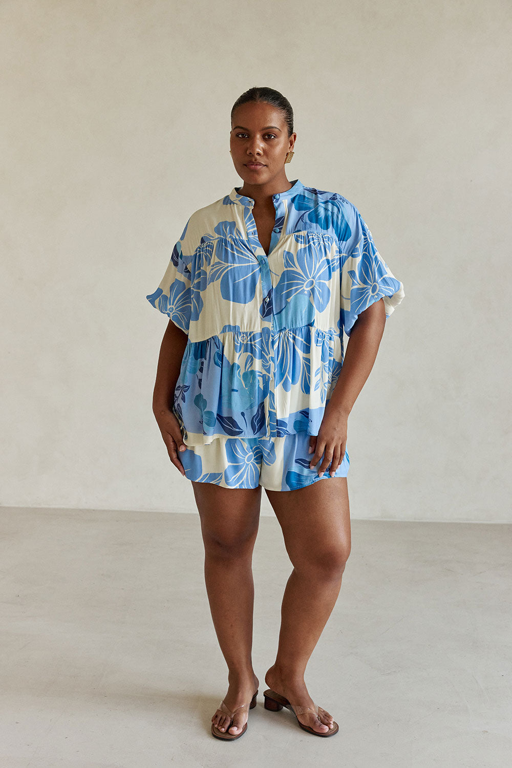 Lani Shorts - Azure Bloom
