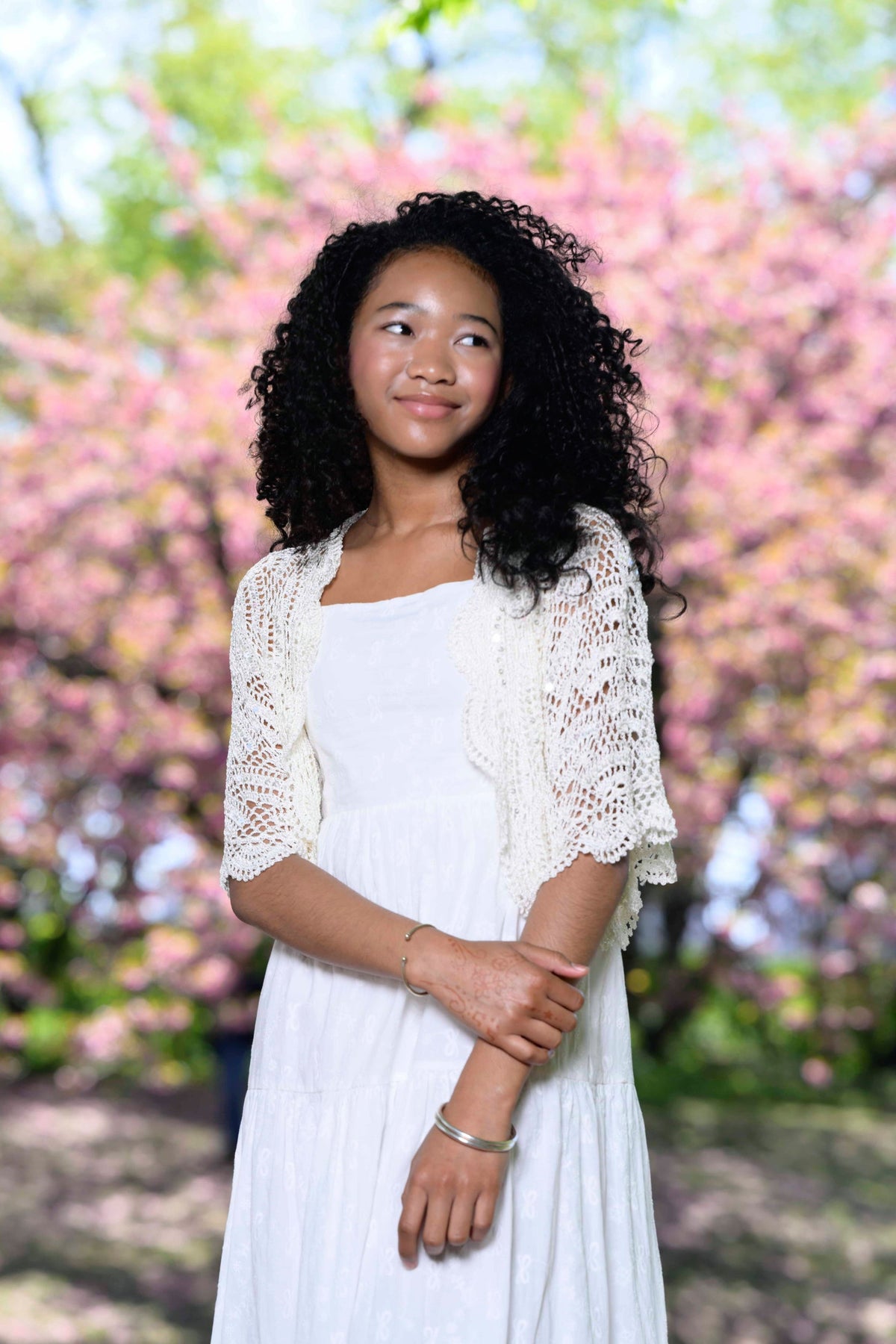 TWEEN ELSIE OPEN CROCHET SHRUG CARDI