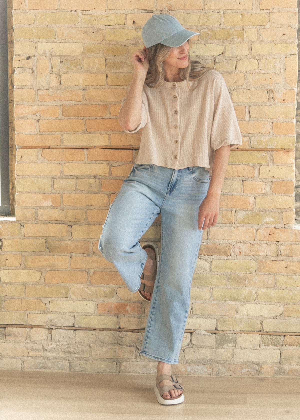 Cropped High Rise Barrel Jeans