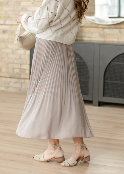 Flowy Pleated Maxi Skirt - FINAL SALE