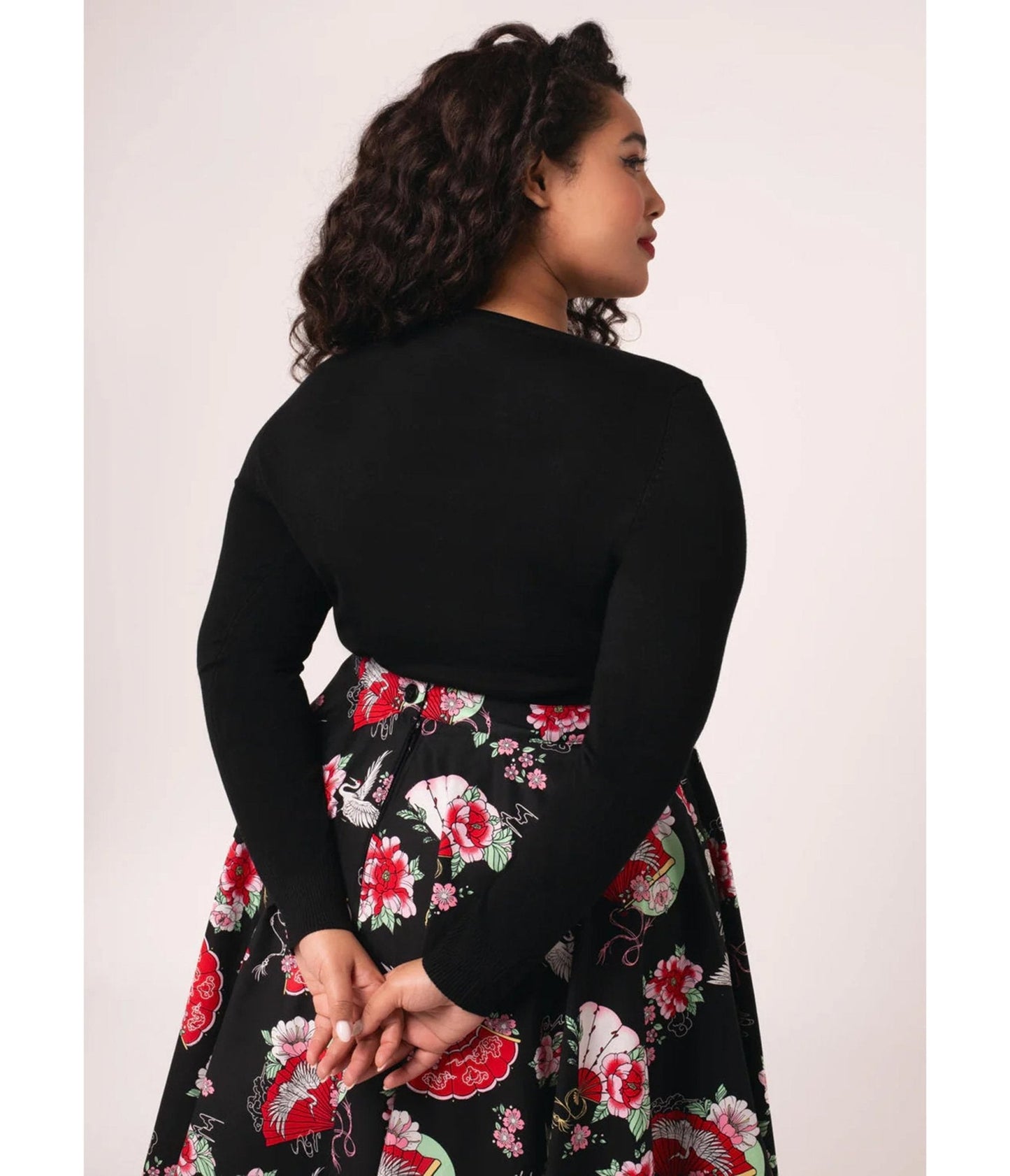 Hell Bunny Plus Size Black Fan & Floral Embroidered Yuna Cardigan