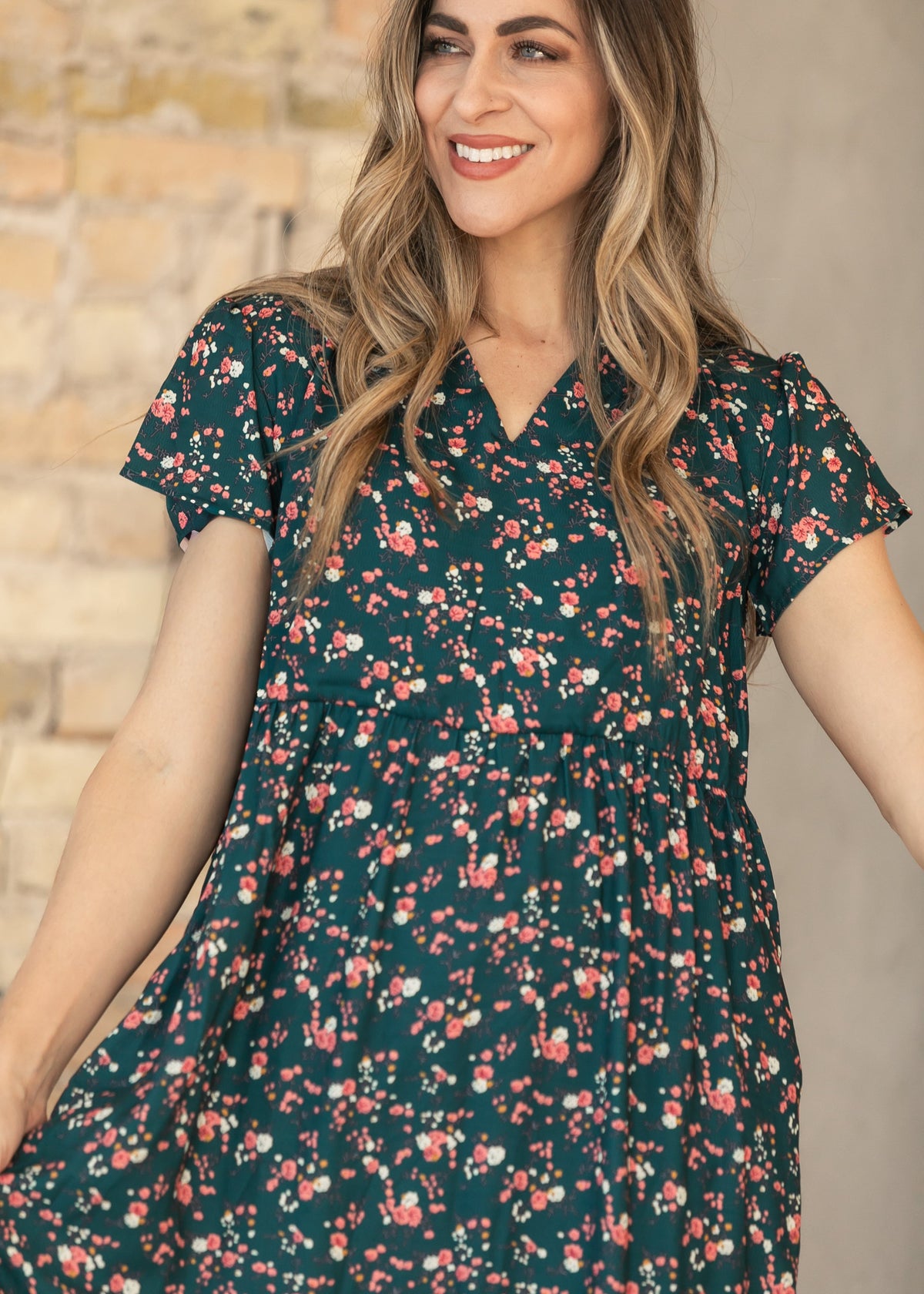 Jaydrien Green Floral Short Sleeve Midi Dress