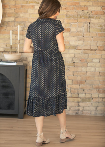 Jaydrien Navy Short Sleeve Midi Dress