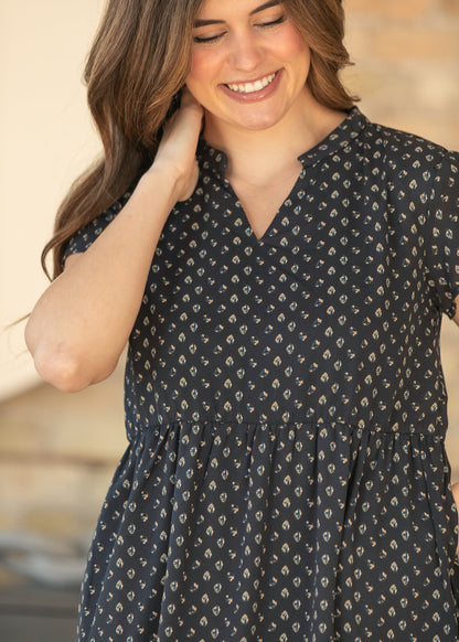 Jaydrien Navy Short Sleeve Midi Dress
