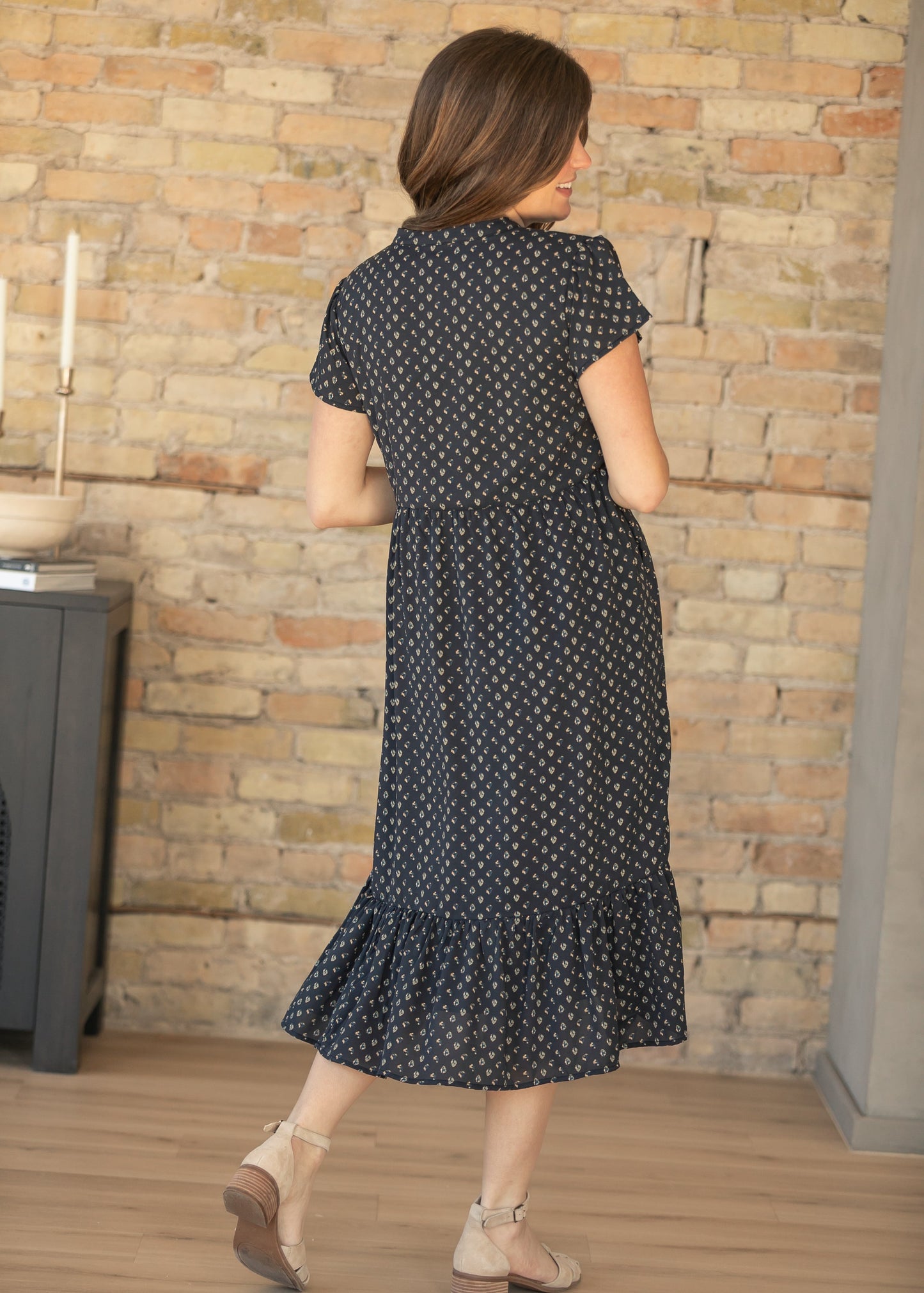 Jaydrien Navy Short Sleeve Midi Dress
