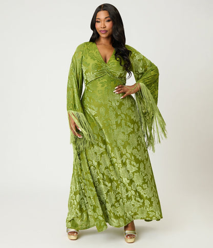 Smak Parlour Plus Size Chartreuse Velvet Burnout Fringe Sleeve Stevie Maxi Dress