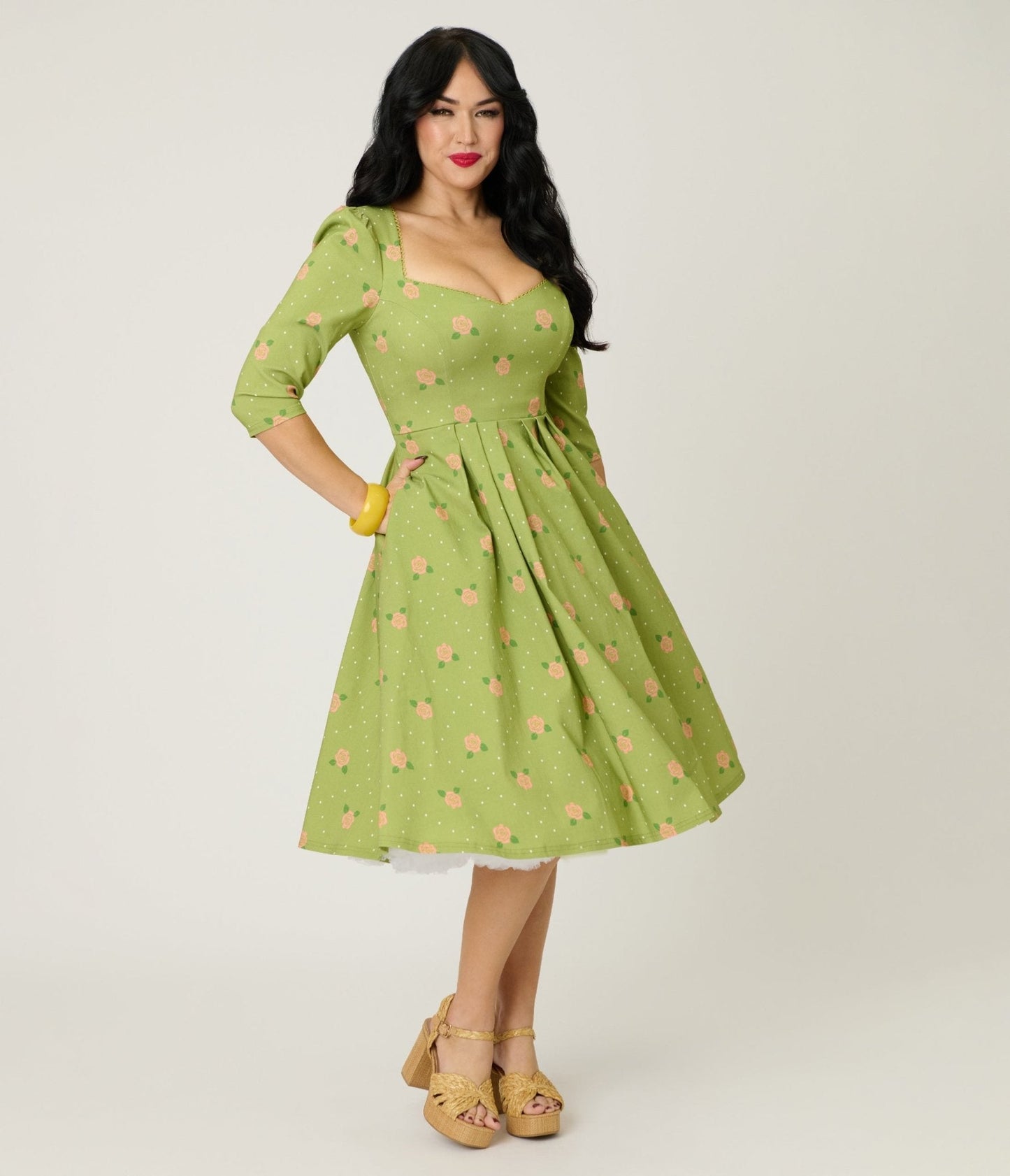 Unique Vintage Chartreuse & Pink Rose Sweetheart Swing Dress